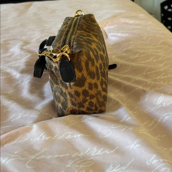 Leopard Print Faux Fur Crossbody Bag - Brown - Picture 2 of 5